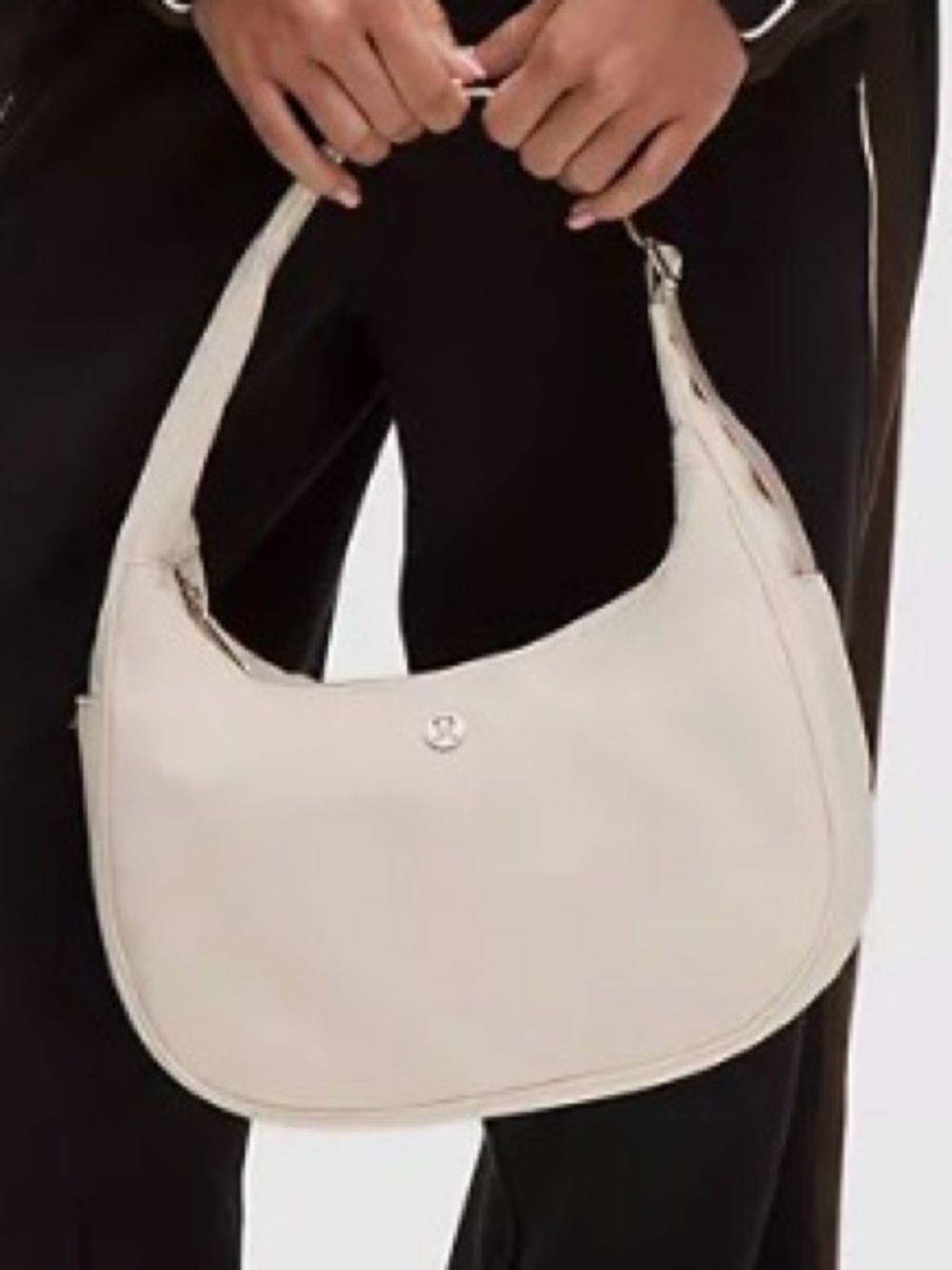 NWT Lululemon City Essentials Shoulder Bag — Cream - Picture 2 of 5